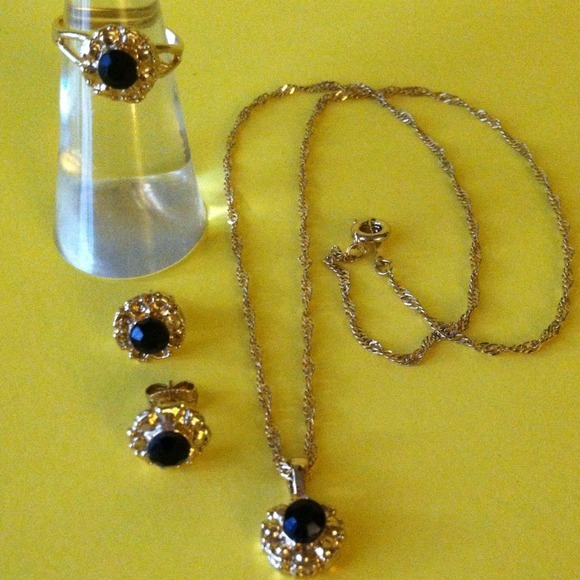 Jewelry - 🎉Set of Onyx Jewelry🎉